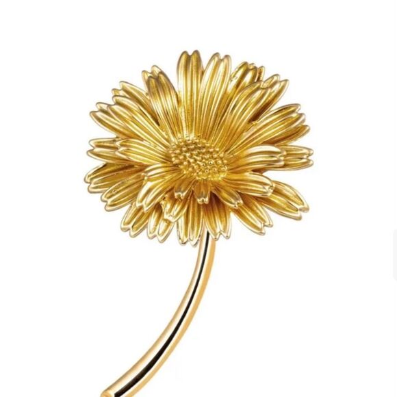 💛NEW Elegant Gold Flower Daisy Brooch 💛 - Picture 3 of 3